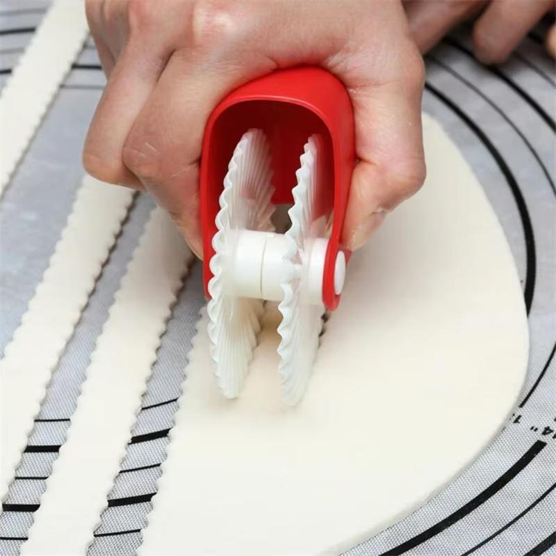 Kitchen Baking Decor - Tagliapasta a Rullo in Plastica per